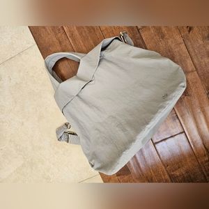 lululemon on my level bag